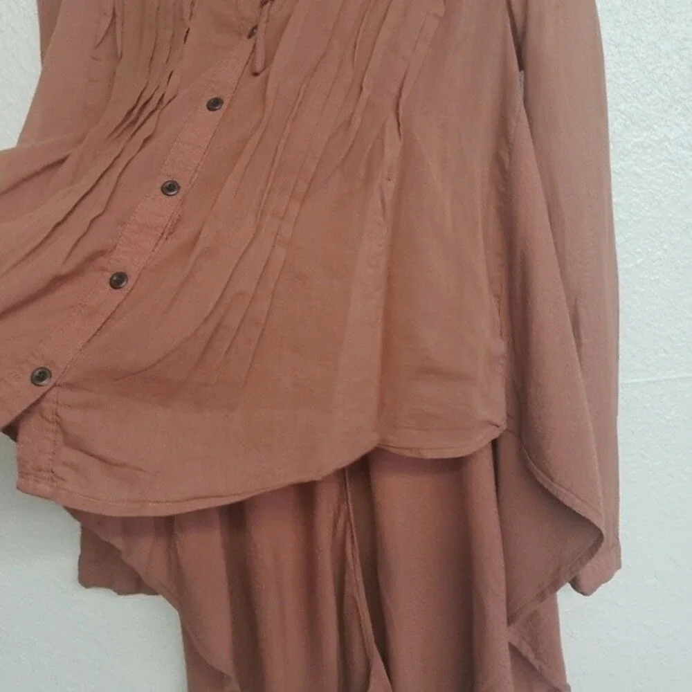 Free People Brown Long Sleeves Boho Peasant Embroidered high low top